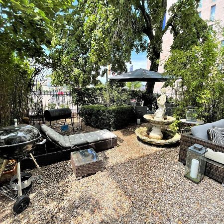 Luxus Apartment 1 Day In Casablanca ไฟรบวร์กอิมไบรส์เกา ภายนอก รูปภาพ